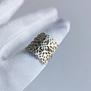 G2 St. Michael's Adjustable Statement Ring Silver Filigree Square Pendant - sz 7